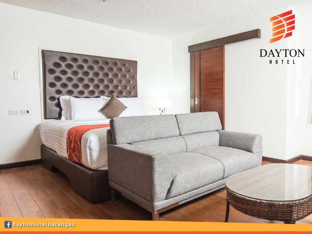 Dayton Hotel Batangas Extérieur photo
